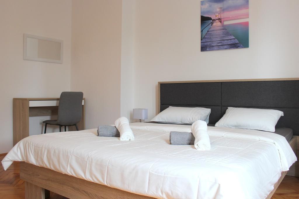 Apartment & Room'S Anni Zadar Luaran gambar
