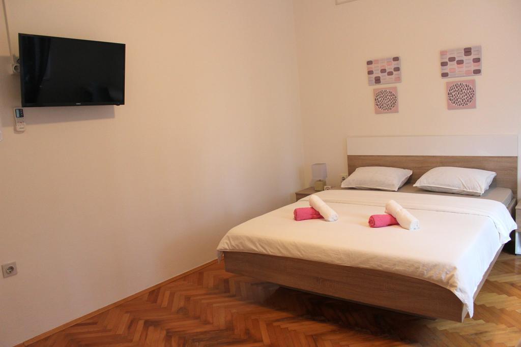 Apartment & Room'S Anni Zadar Luaran gambar