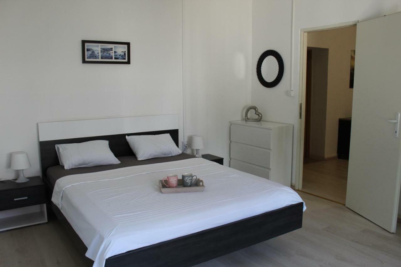 Apartment & Room'S Anni Zadar Luaran gambar